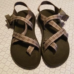 Chaco Z/2 classic size 9